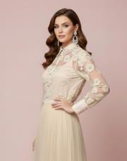 tasarım taş ve inci detay gömlek krem 2