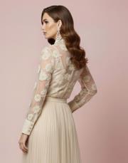 tasarım taş ve inci detay gömlek krem 3