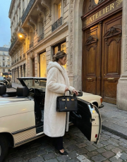 kapişonlu yırtmaç detay  uzun kürk ekru 2