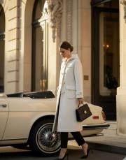 uzun kürk cep ve yaka detay ekru 3